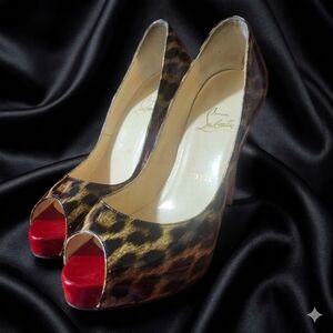 Christian Louboutin Very Prive Patent Leather Leopard Print Heel Size 37.5